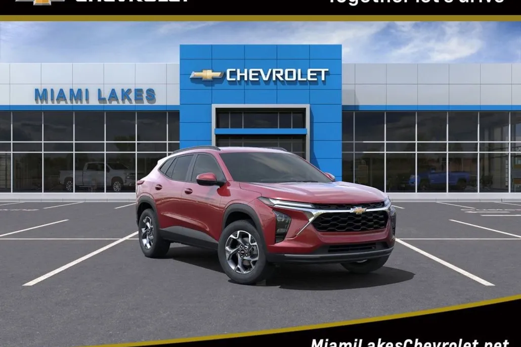 2025 Chevrolet Trax LT photo 1