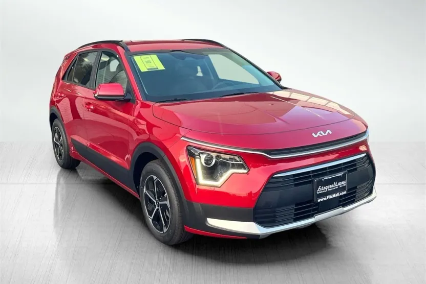 2025 Kia Niro Plug-In Hybrid EX photo 1