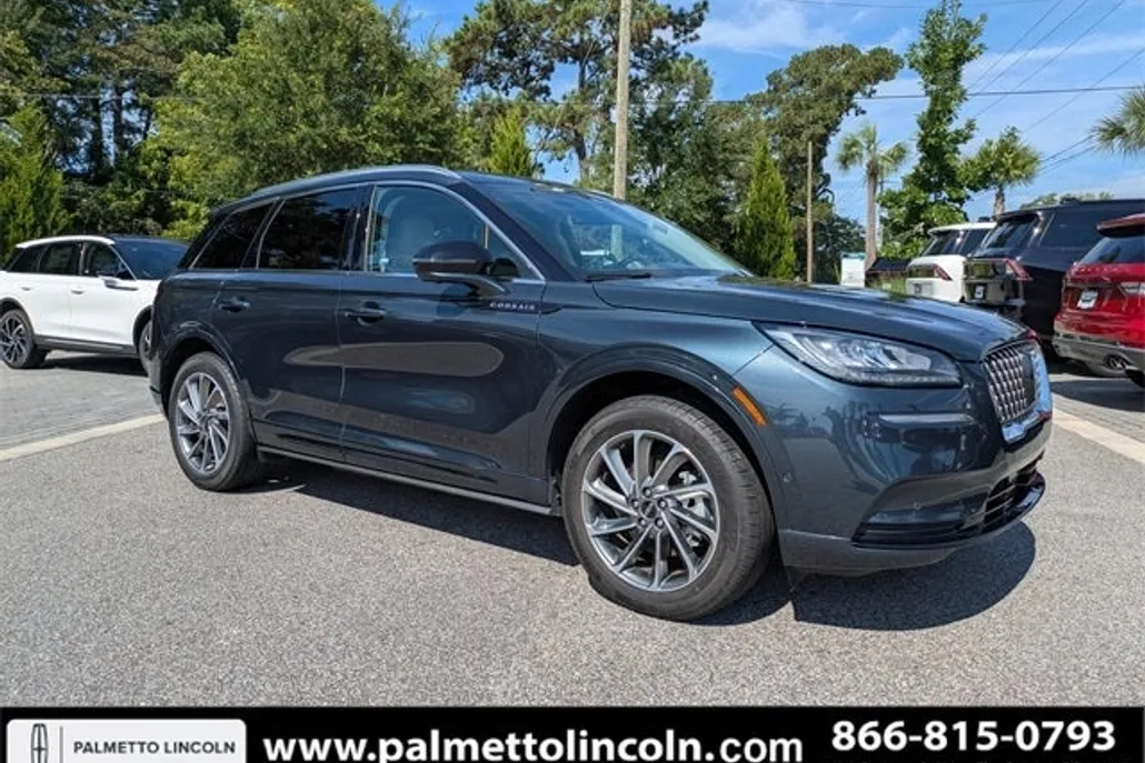 2022 Lincoln Corsair Grand Touring photo 1