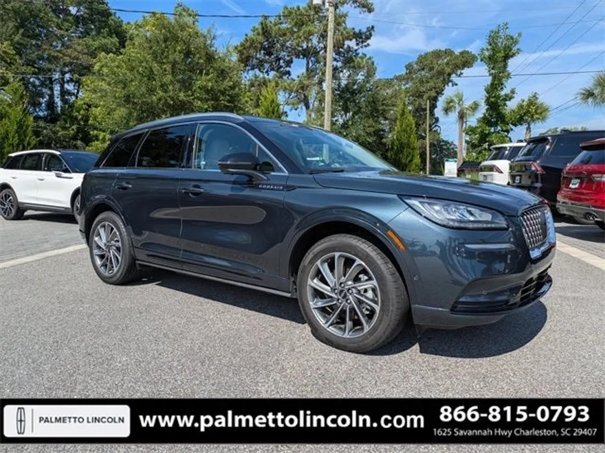 2022 Lincoln Corsair Grand Touring photo 1