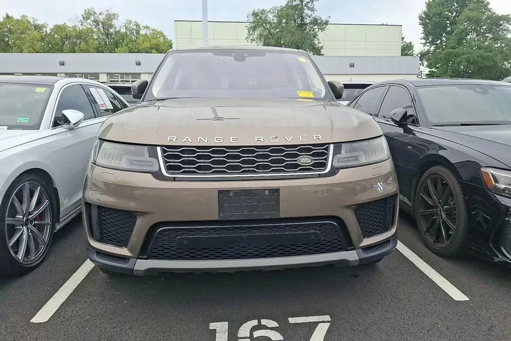2018 Land Rover Range Rover Sport SE photo 1