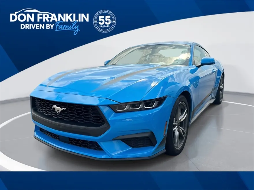 2025 Ford Mustang EcoBoost photo 1