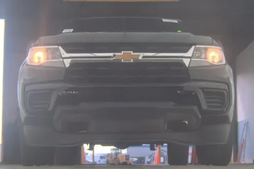 2021 Chevrolet Colorado Work Truck photo 3