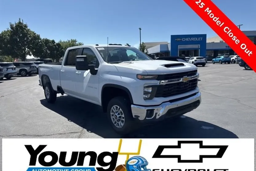 2025 Chevrolet Silverado 2500HD LT photo 1