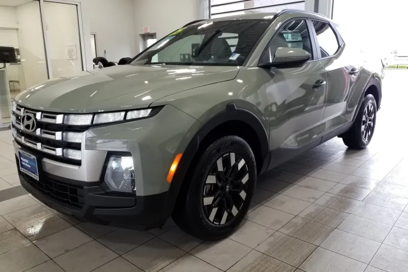 2025 Hyundai Santa Cruz SEL photo 1