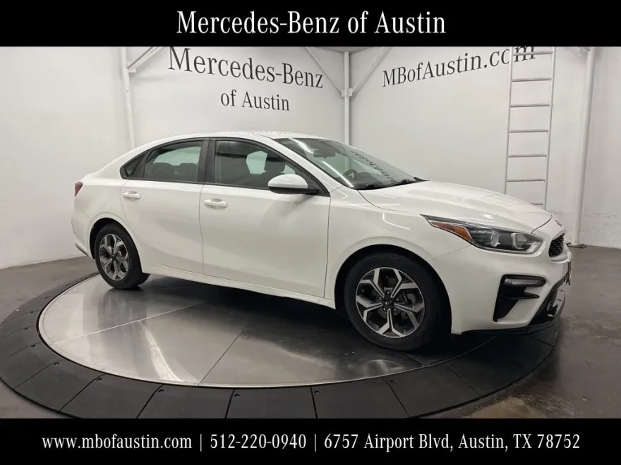 2019 Kia Forte FE LXS photo 1