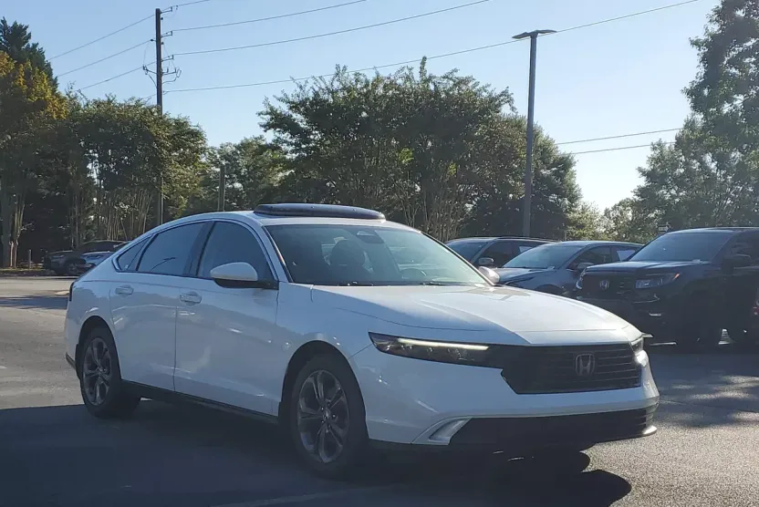 2023 Honda Accord EX 1.5T photo 1