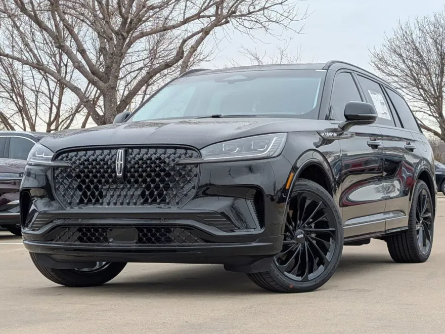 2025 Lincoln Aviator Reserve photo 1