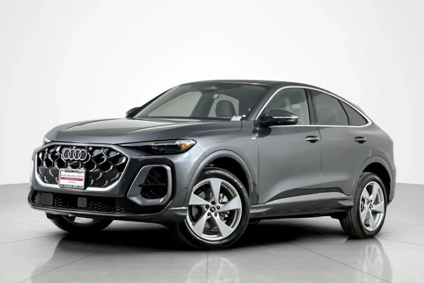 2025 Audi Q5 Sportback Premium Plus TFSI photo 1