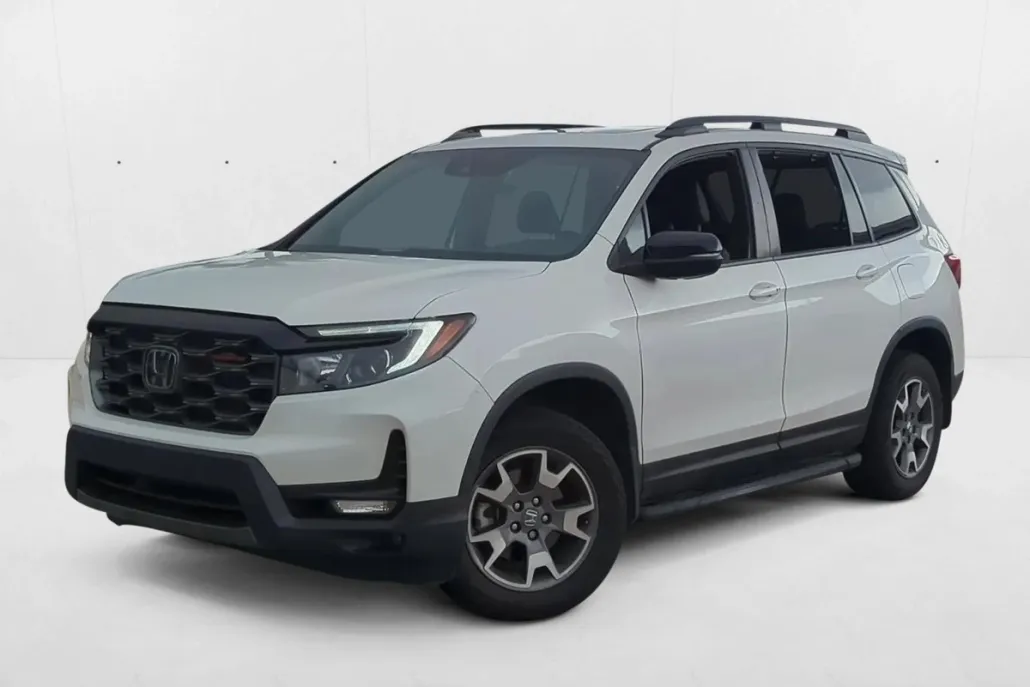 2023 Honda Passport TrailSport photo 1