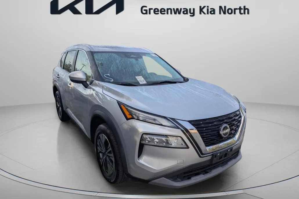 2023 Nissan Rogue SV photo 1