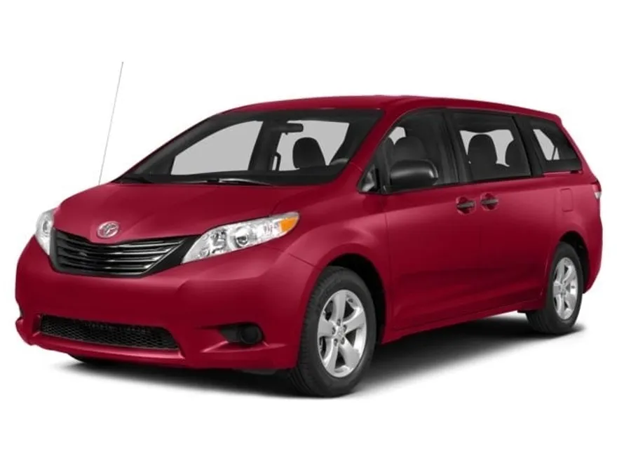 2015 Toyota Sienna L photo 1