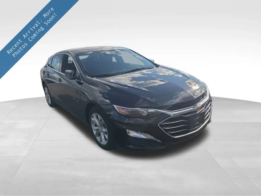 2024 Chevrolet Malibu 1LT photo 1