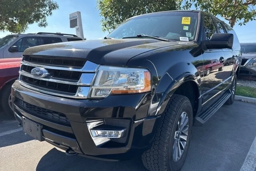 2016 Ford Expedition EL XLT photo 1