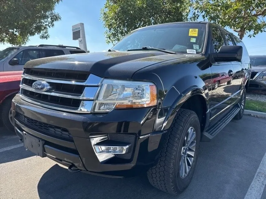 2016 Ford Expedition EL XLT photo 1