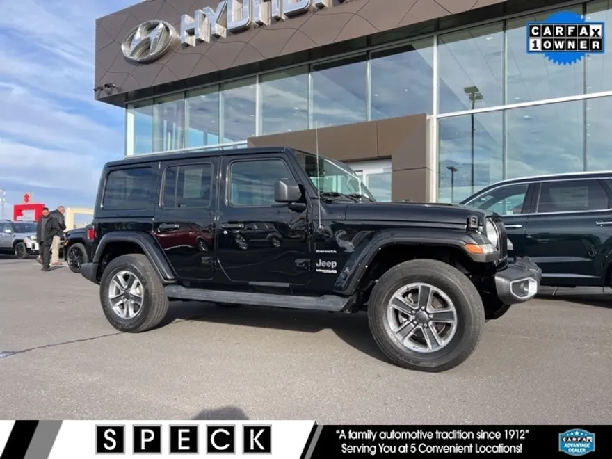 2021 Jeep Wrangler Unlimited Sahara photo 1