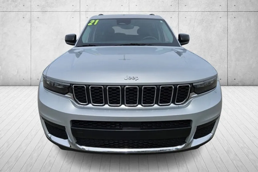 2021 Jeep Grand Cherokee Laredo photo 1