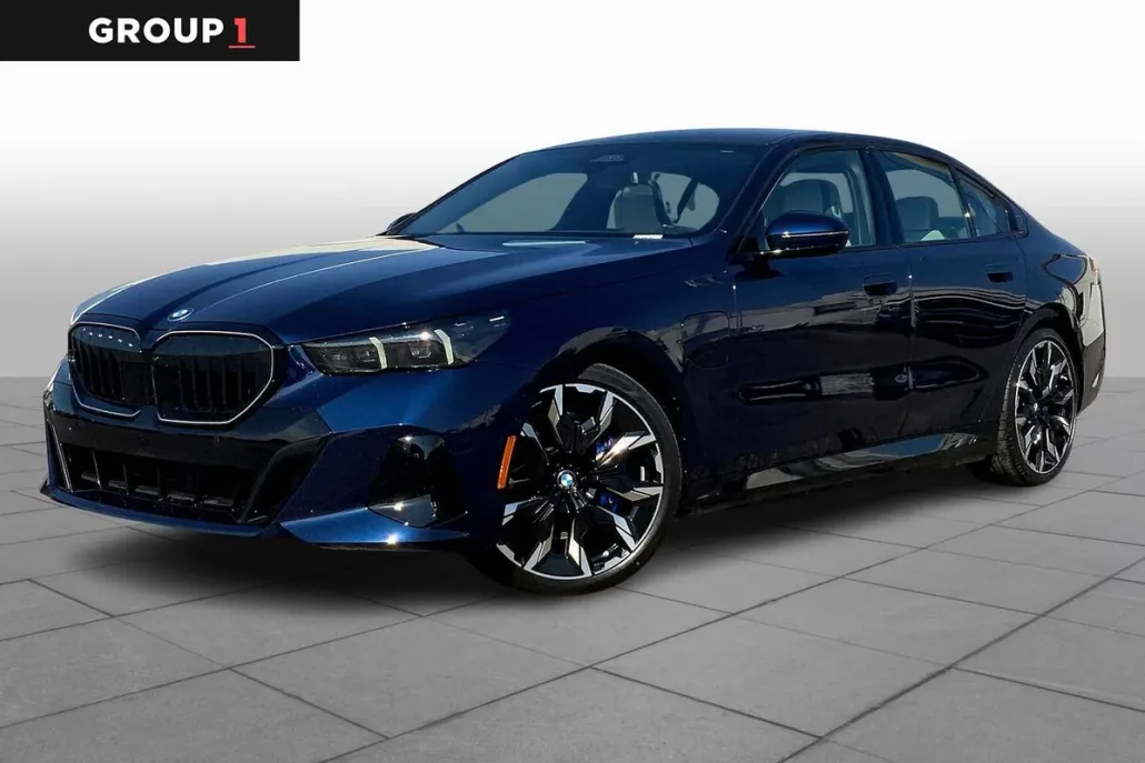 2026 Bmw 550e xDrive photo 1