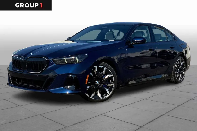 2026 Bmw 550e xDrive photo 1