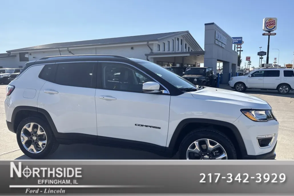 2017 Jeep Compass Limited photo 1