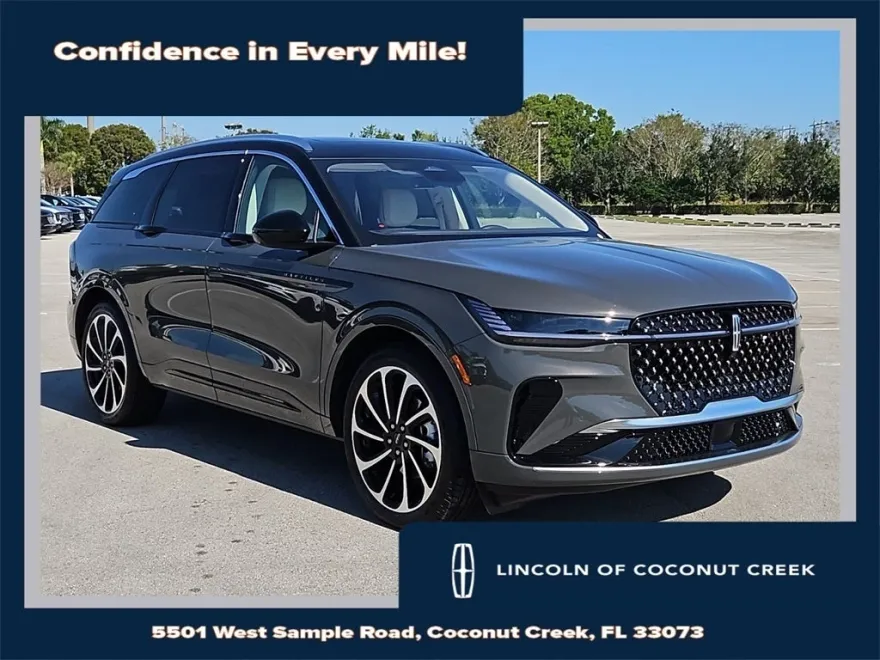 2025 Lincoln Nautilus Black Label photo 1