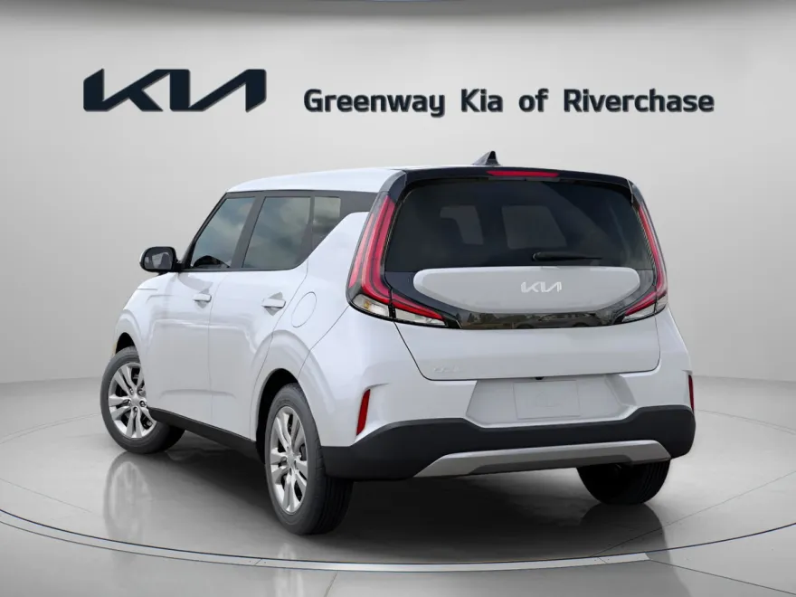 2025 Kia Soul LX photo 1