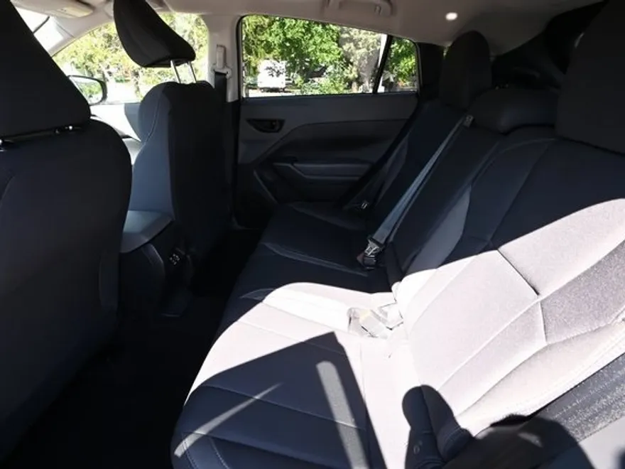2025 Subaru Crosstrek Premium photo 1