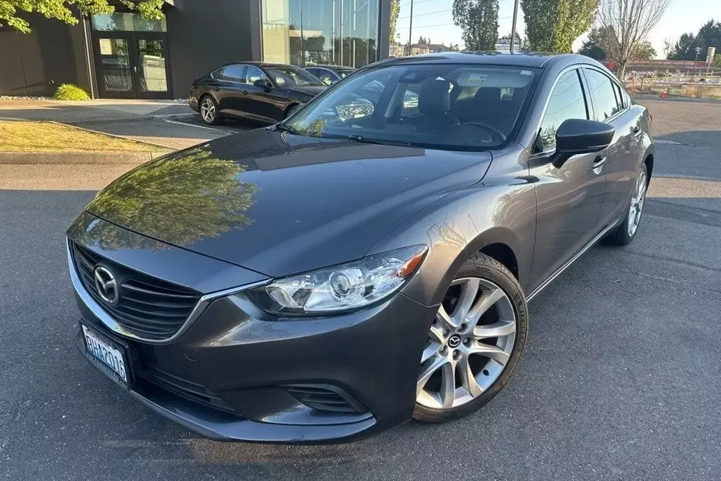 2017 Mazda Mazda6 Touring photo 1