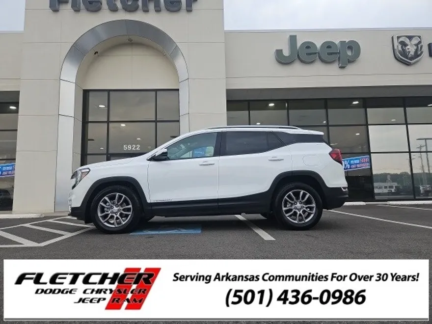 2024 Gmc Terrain SLT photo 1