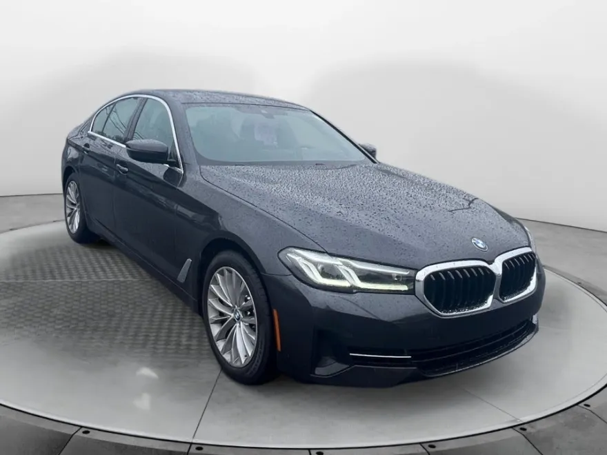 2023 Bmw 530i photo 1