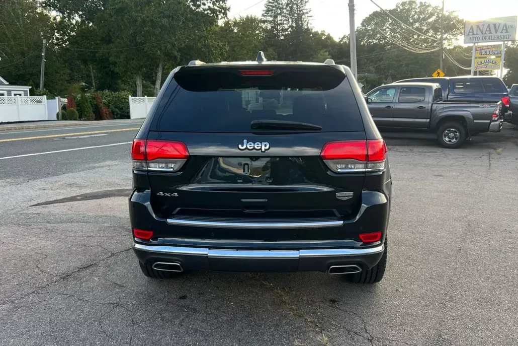 2014 Jeep Grand Cherokee Summit Sport photo 1