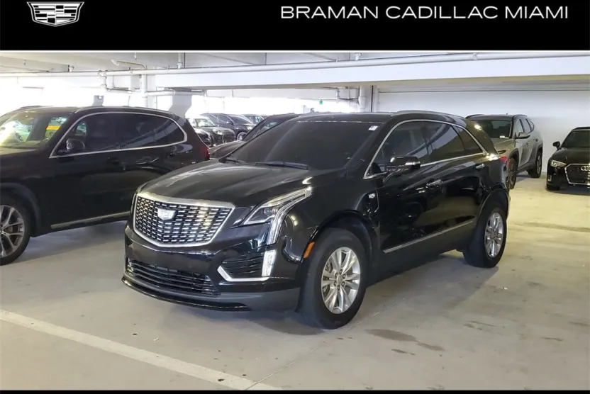 2021 Cadillac XT5 Luxury photo 1