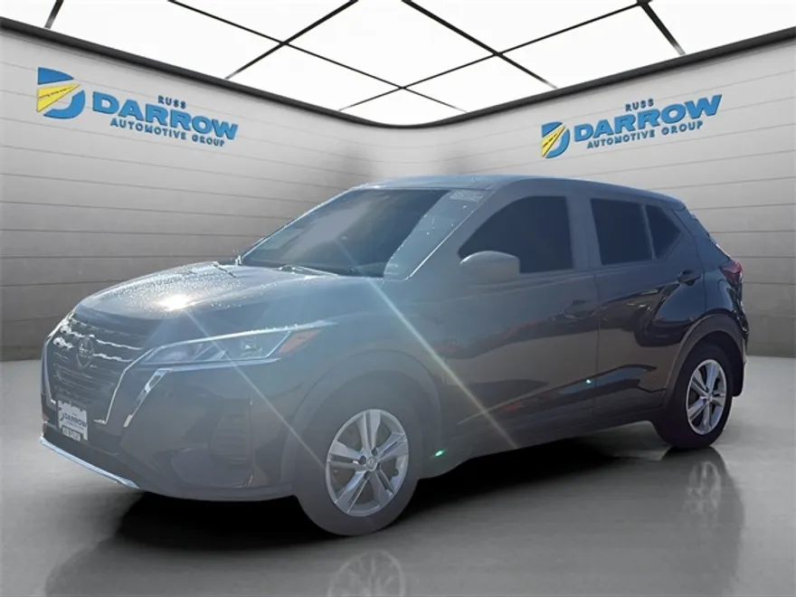2021 Nissan Kicks S photo 1