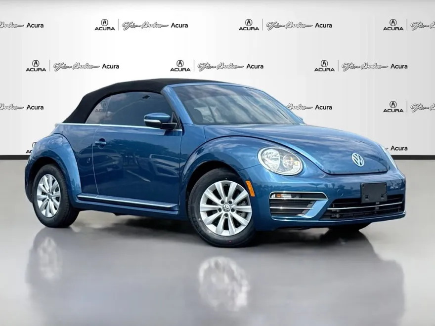 2019 Volkswagen Beetle Convertible S photo 1