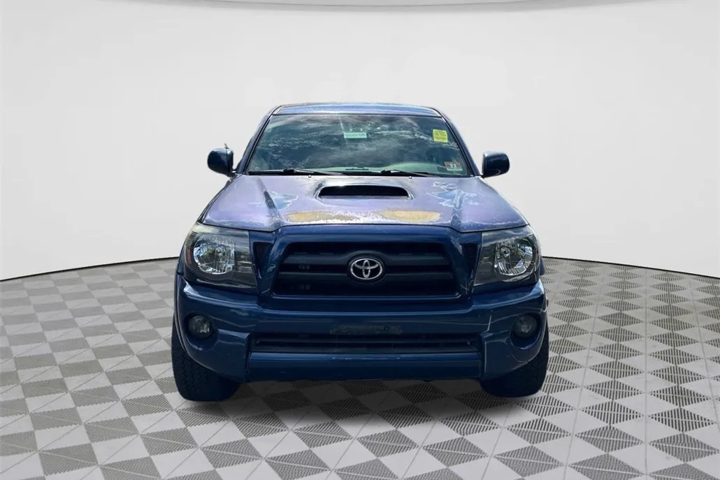 2006 Toyota Tacoma Base V6 photo 1