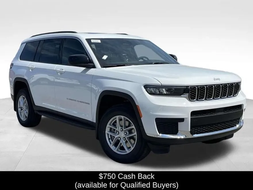 2025 Jeep Grand Cherokee Laredo photo 1