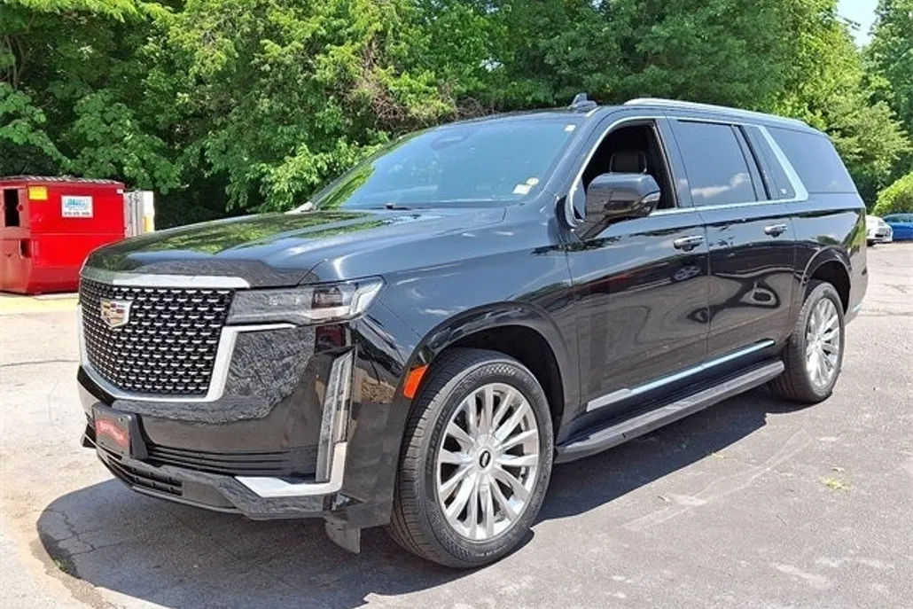 2023 Cadillac Escalade ESV Premium Luxury photo 1