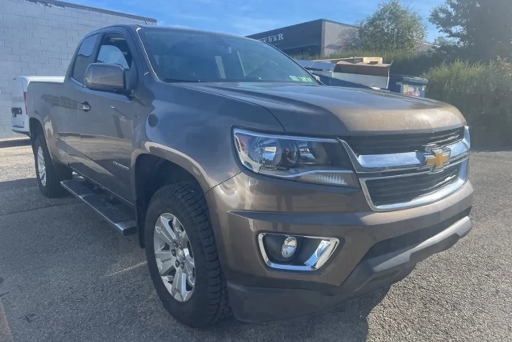 2016 Chevrolet Colorado LT photo 1