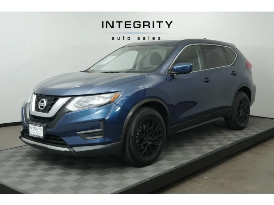2017 Nissan Rogue S photo 1