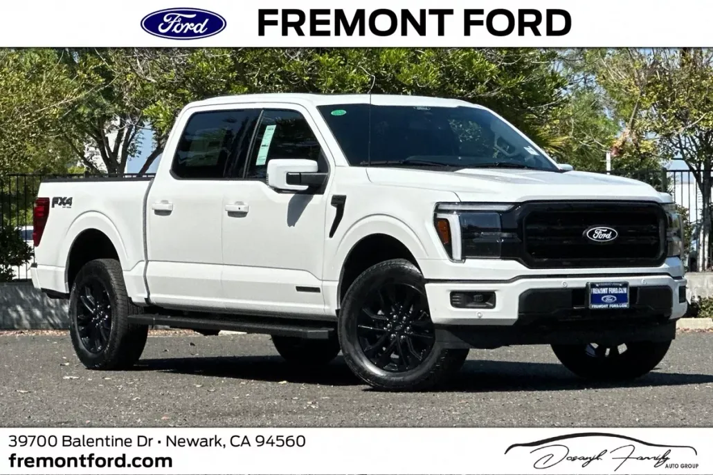 2025 Ford F-150 Lariat photo 1