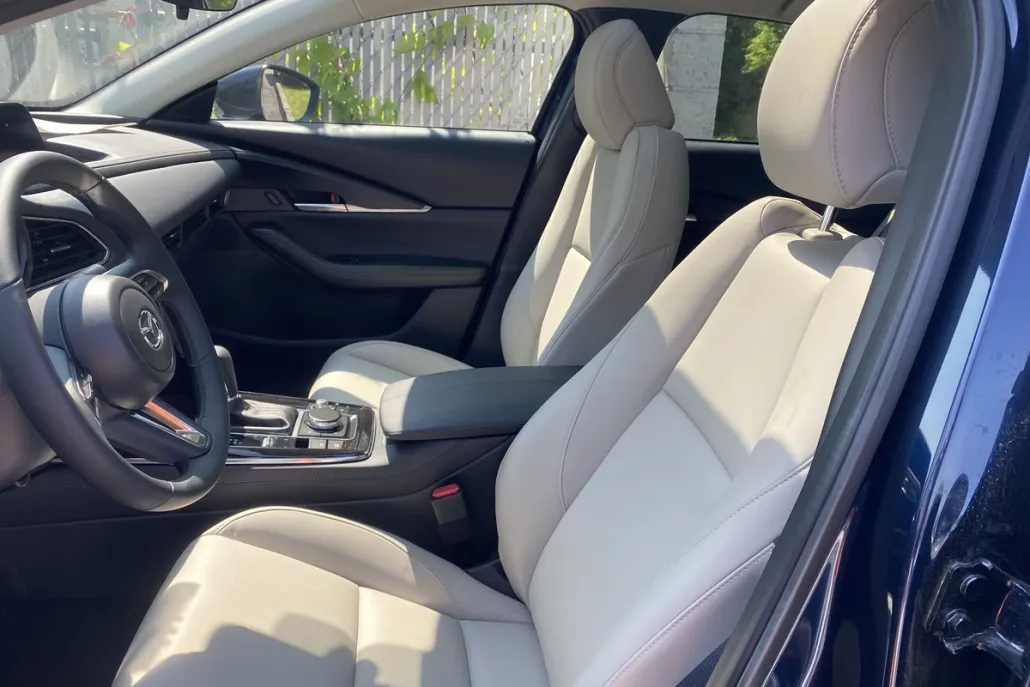 2025 Mazda CX-30 2.5 S Preferred photo 1