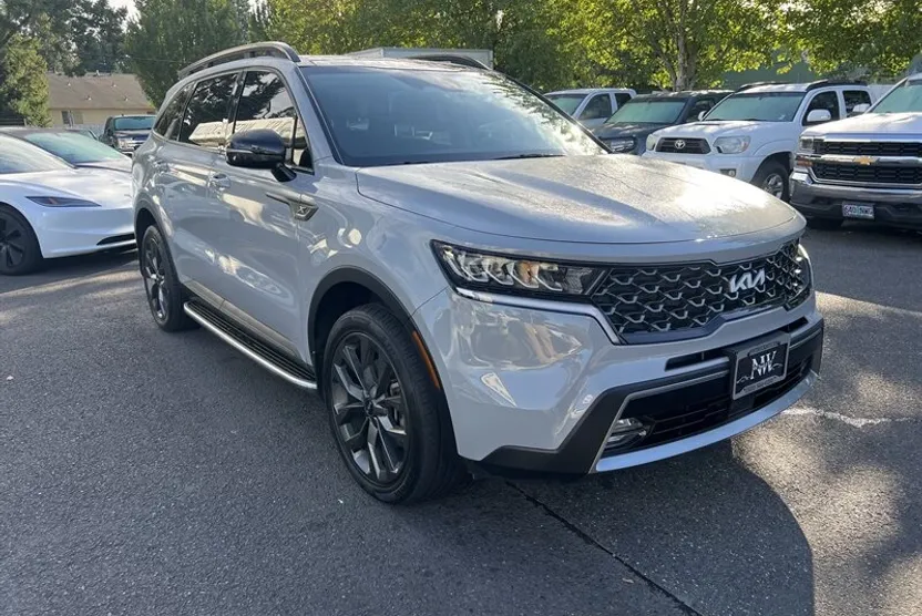 2022 Kia Sorento X-Line EX photo 1