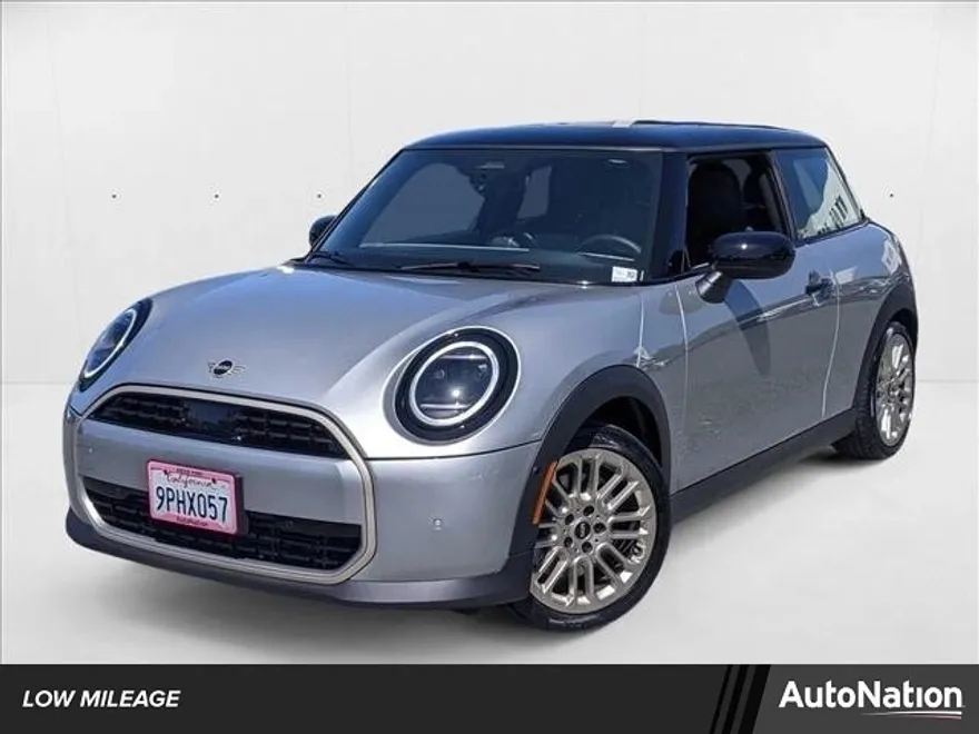 2025 Mini Cooper 2 Door Hardtop S photo 1