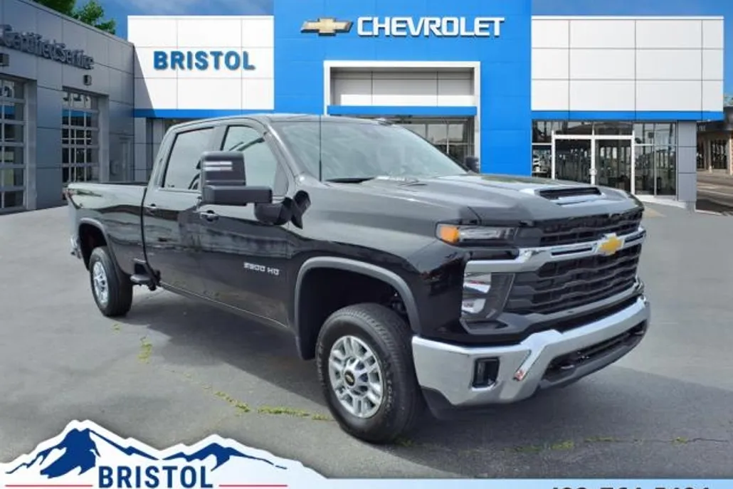 2025 Chevrolet Silverado 2500HD LT photo 1
