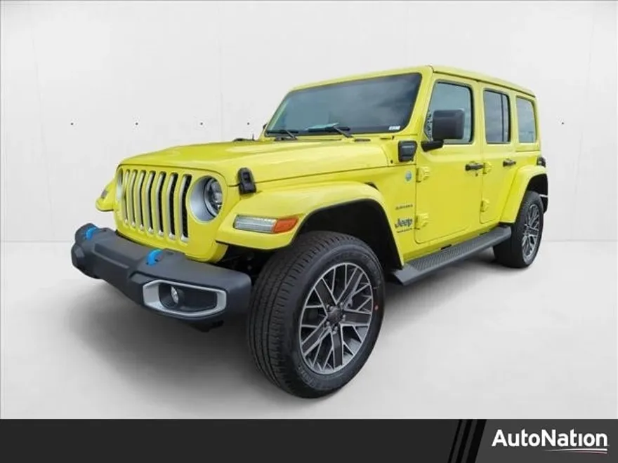 2023 Jeep Wrangler 4xe Sahara photo 1