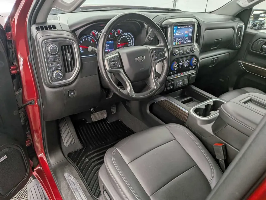2021 Chevrolet Silverado 1500 RST photo 1