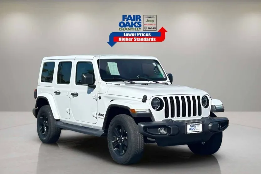 2022 Jeep Wrangler Unlimited Sahara Altitude photo 1