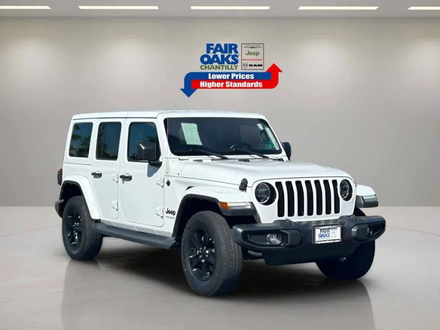 2022 Jeep Wrangler Unlimited Sahara Altitude photo 1