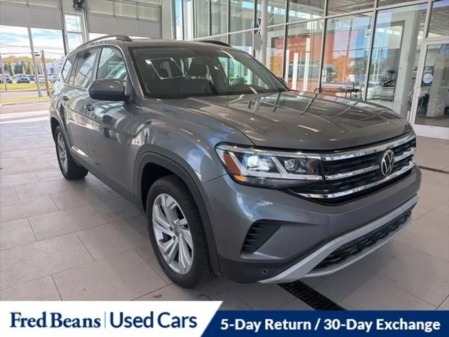 2022 Volkswagen Atlas V6 SE Technology photo 1