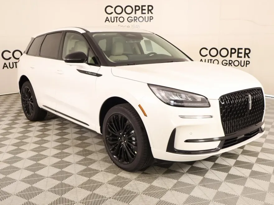 2025 Lincoln Corsair Premiere photo 1